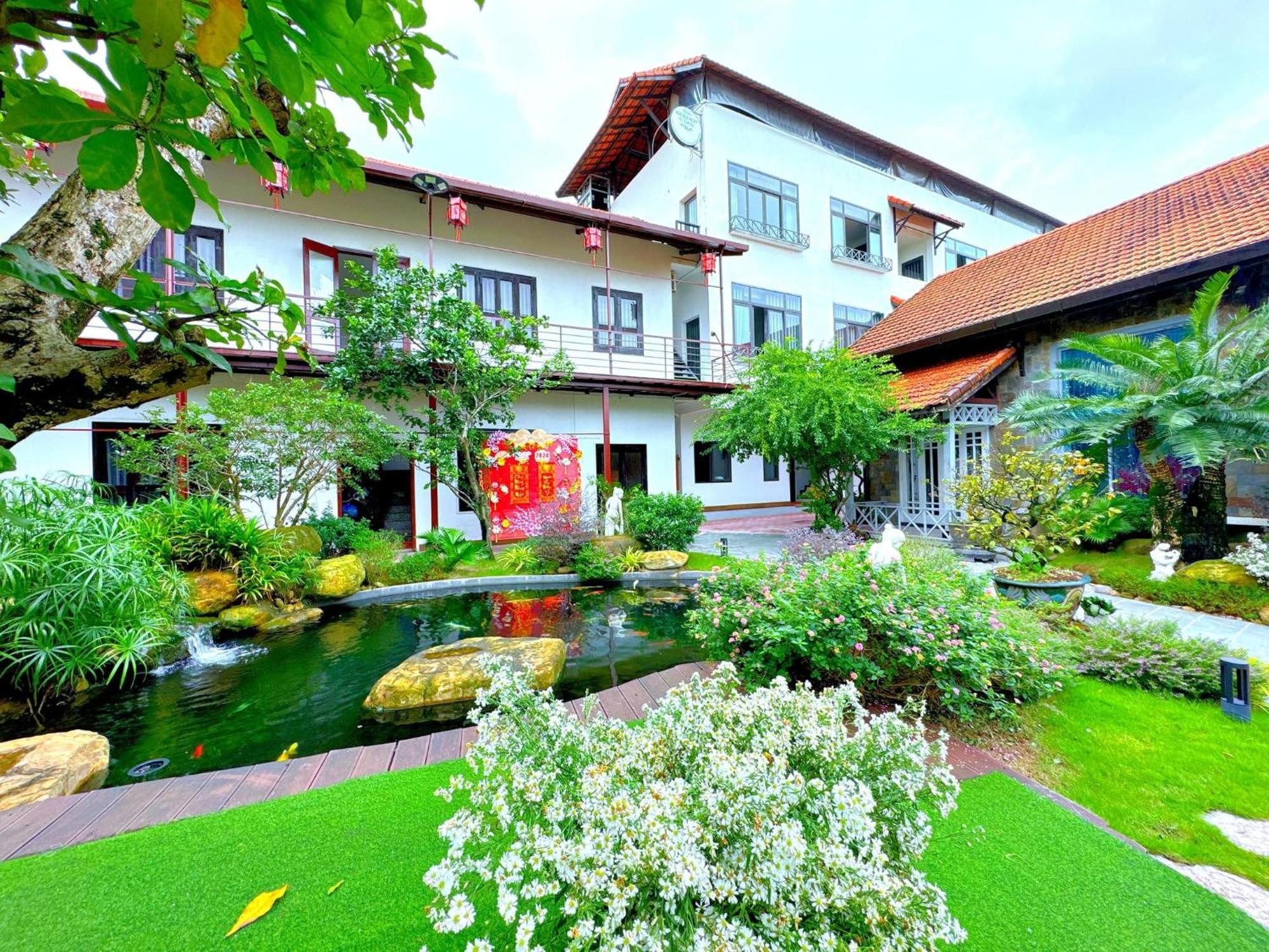 Golden Star Villa Hue Buitenkant foto
